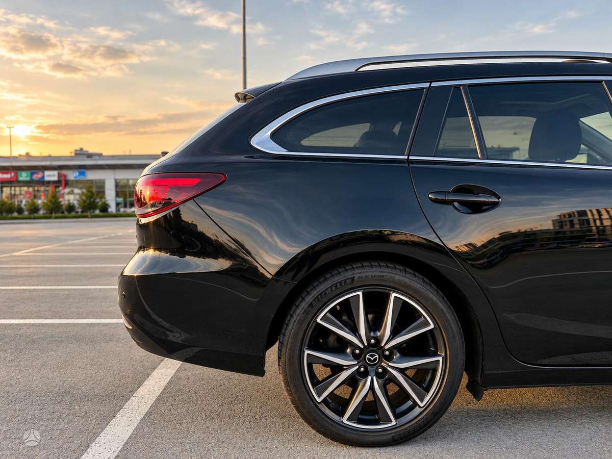 Mazda 6 2015 — салон