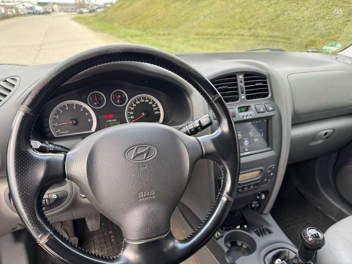 Hyundai Santa 2006 — photo 11