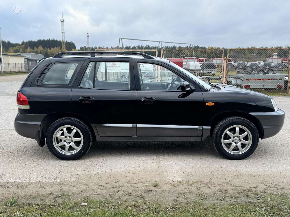 Hyundai Santa 2006 — engine 2351 cm³, 145 HP (107kW)