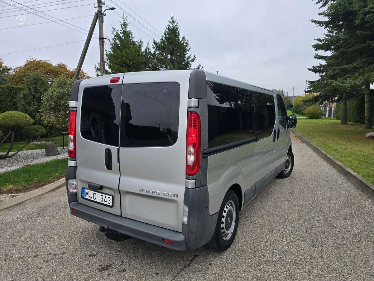 Opel Vivaro 2007 — engine 2000 cm³, 114 HP (84kW)