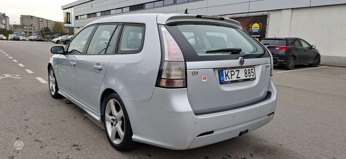 Saab 9-3 2009 — двигун 1910 cm³, 179 HP (132kW)