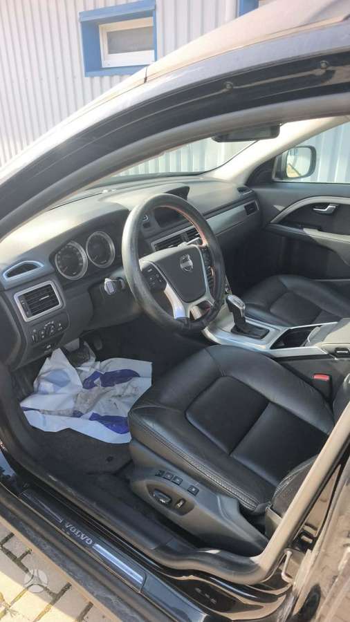 Volvo XC70 2012 — photo 5