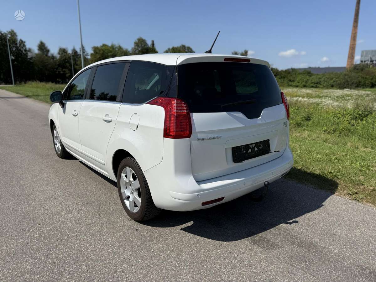 Peugeot 5008 2013 — photo 5