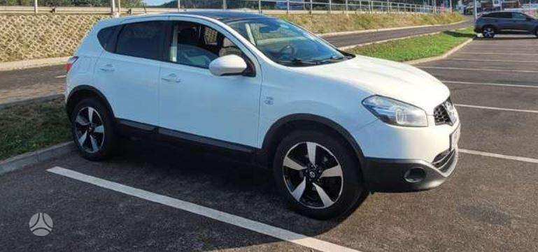 Nissan Qashqai 2012 — photo 6