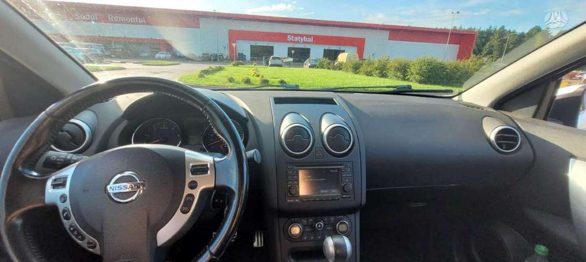 Nissan Qashqai 2012 — photo 7