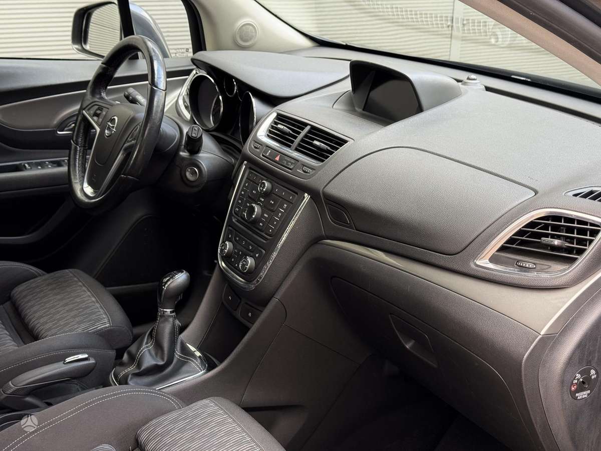 Opel Mokka 2015 — photo 21