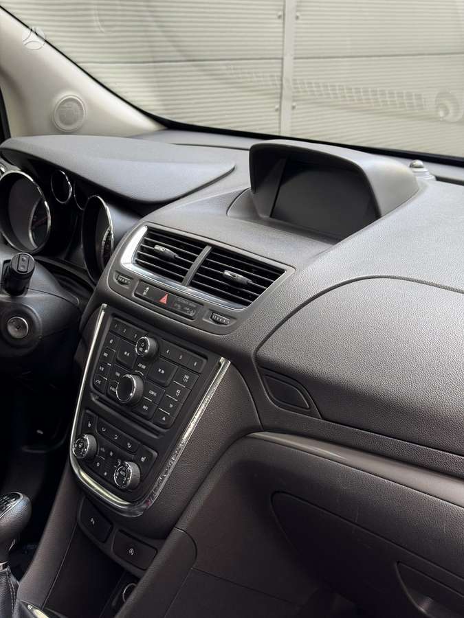 Opel Mokka 2015 — photo 22