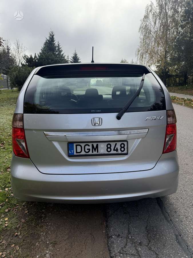 Honda FR-V 2007 — photo 8