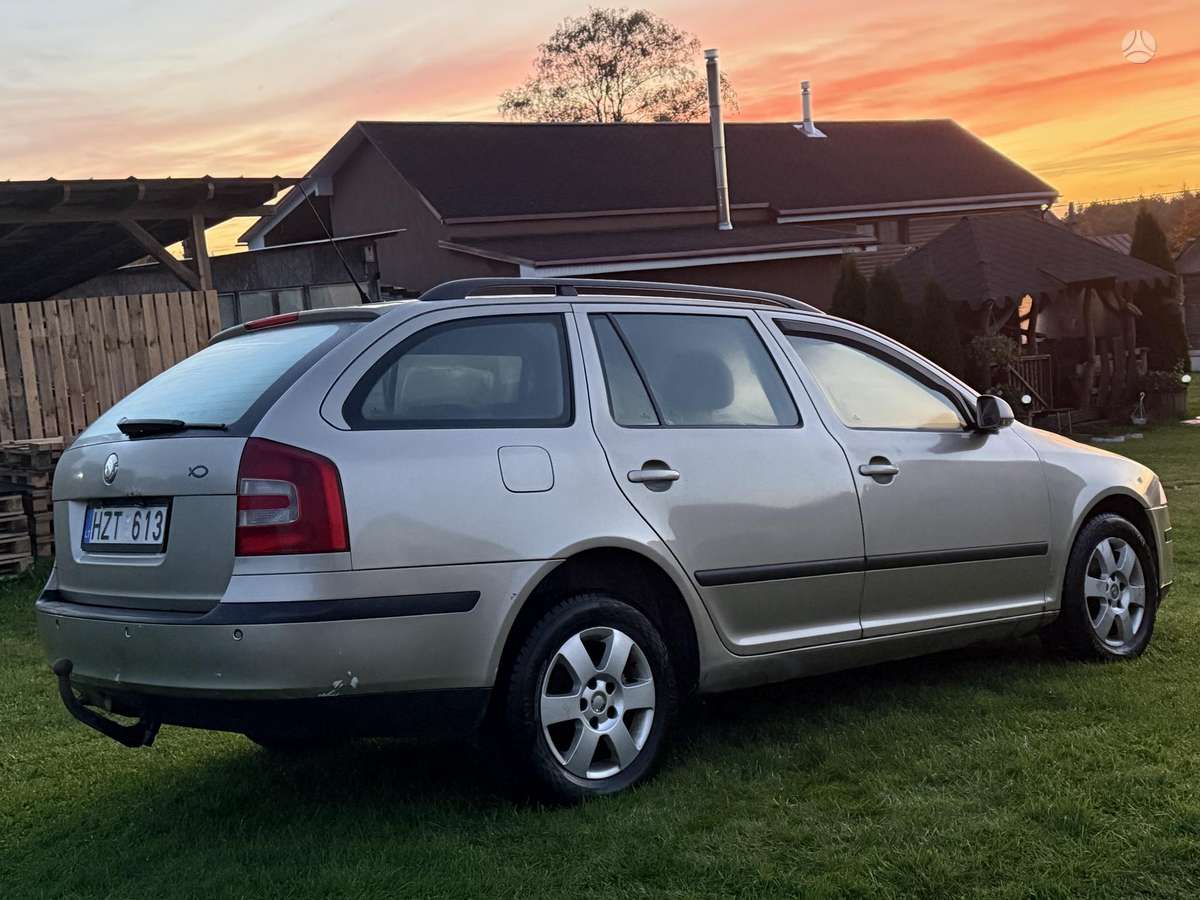 Skoda Octavia 2006 — двигун 1896 cm³, 105 HP (77kW)