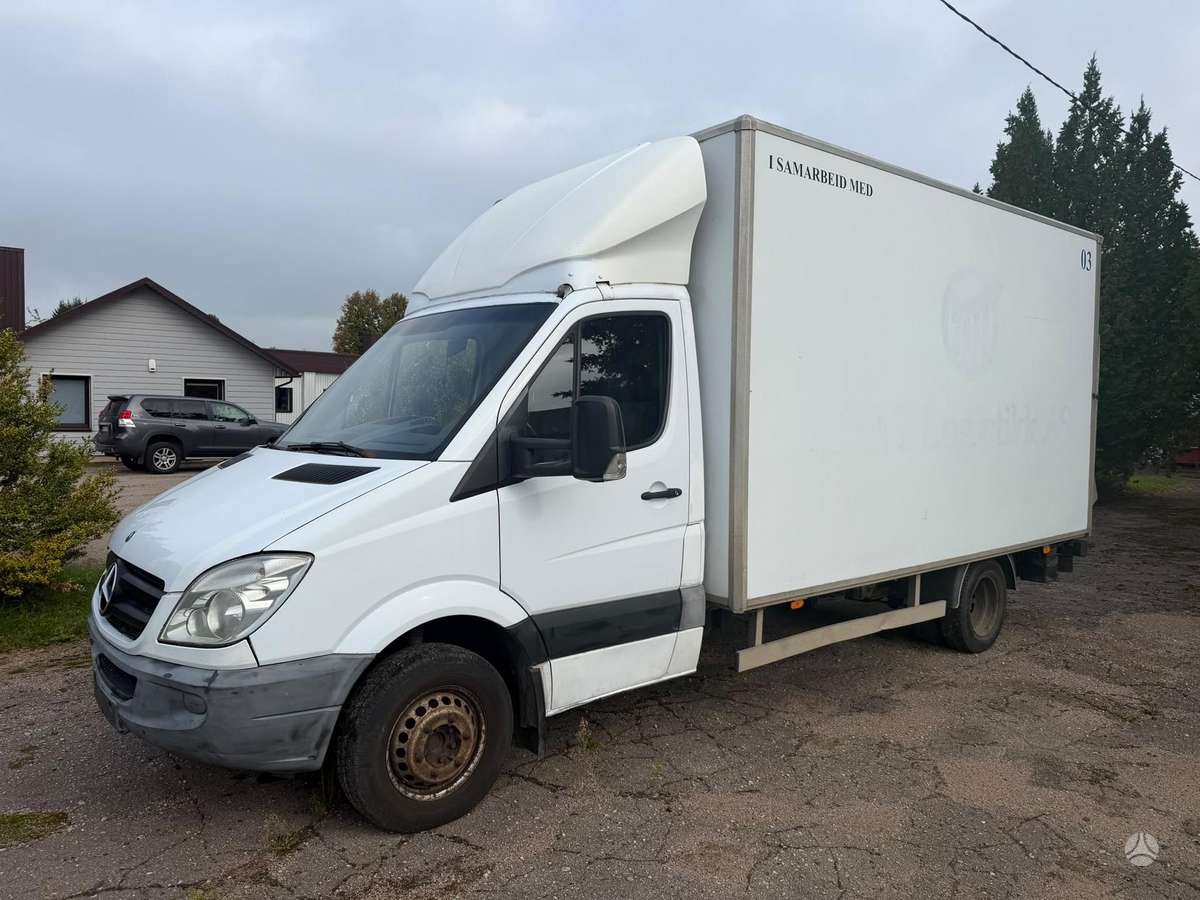 Mercedes-Benz Sprinter, 2011