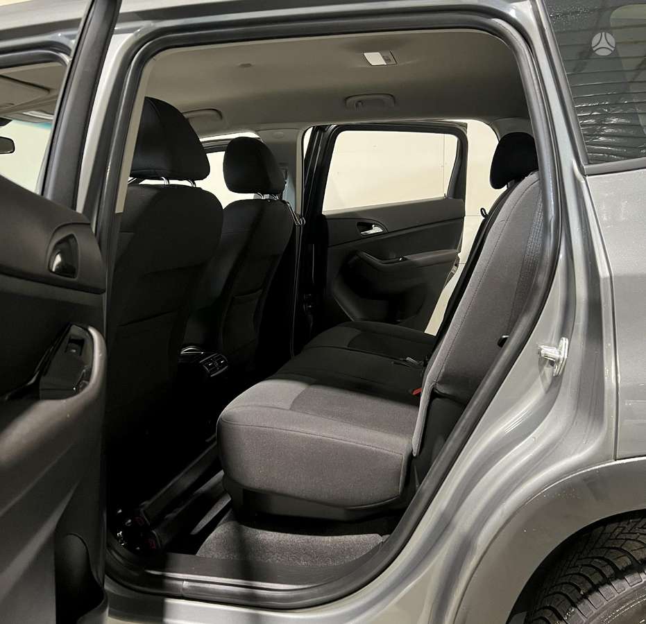 Chevrolet Orlando 2012 — photo 10