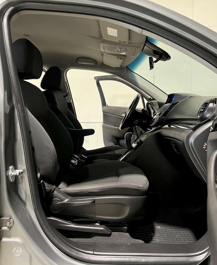 Chevrolet Orlando 2012 — photo 22