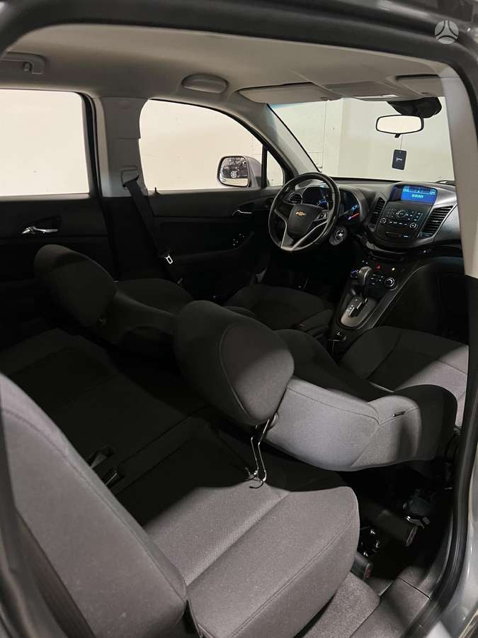 Chevrolet Orlando 2012 — photo 25