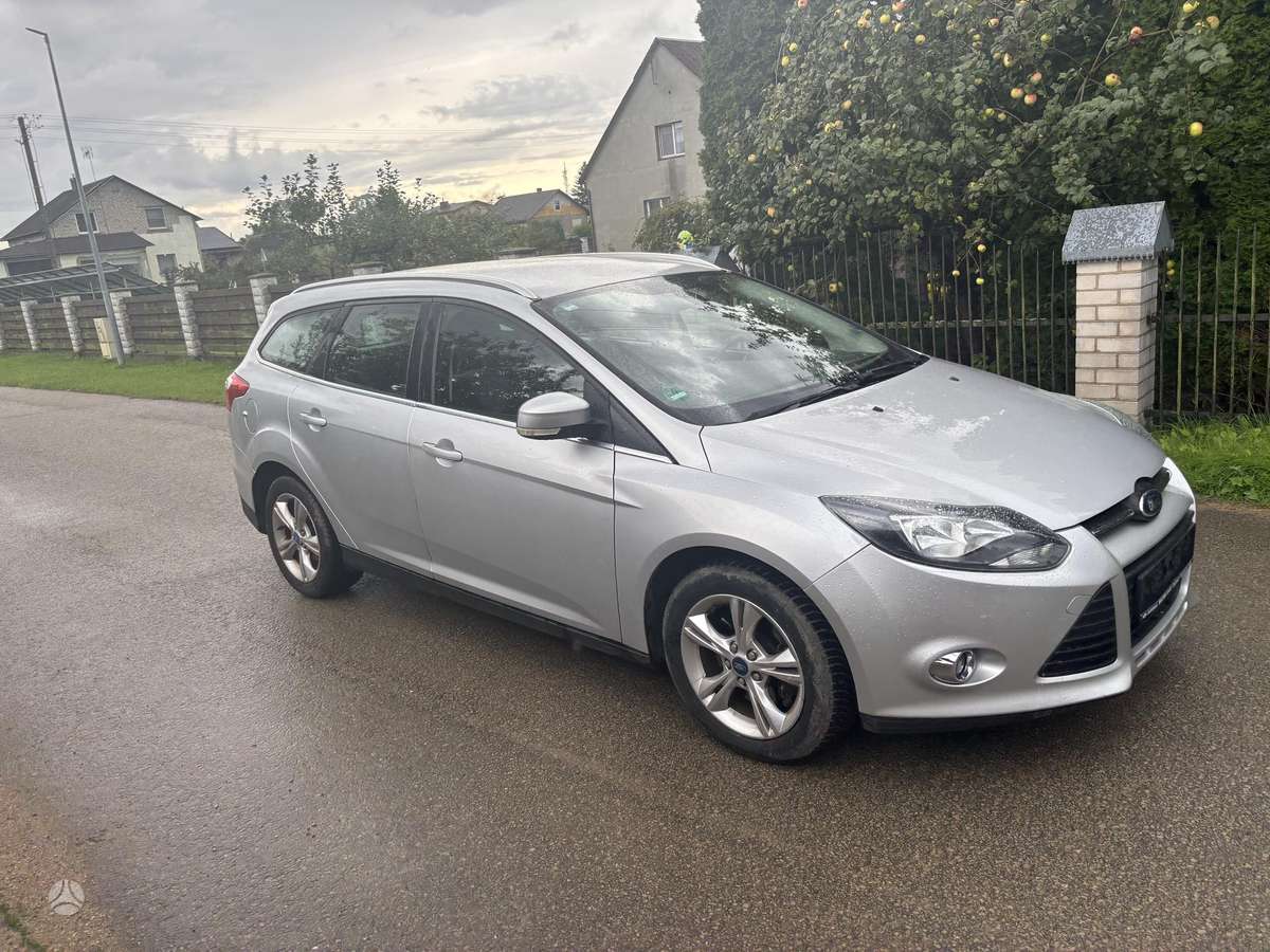 Ford Focus 2012 — engine 1997 cm³, 140 HP (103kW)