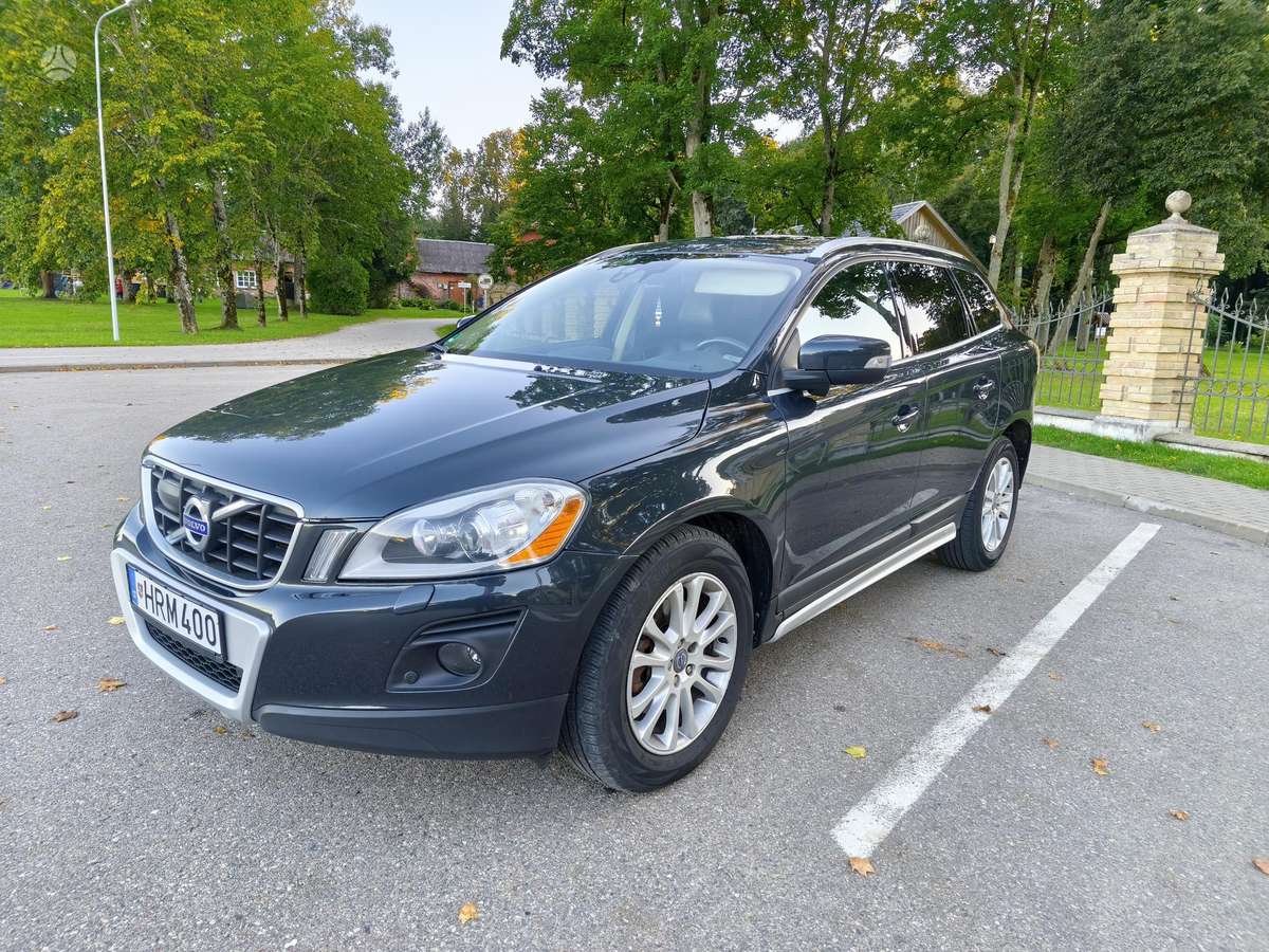 Volvo XC60 2009 — photo 8