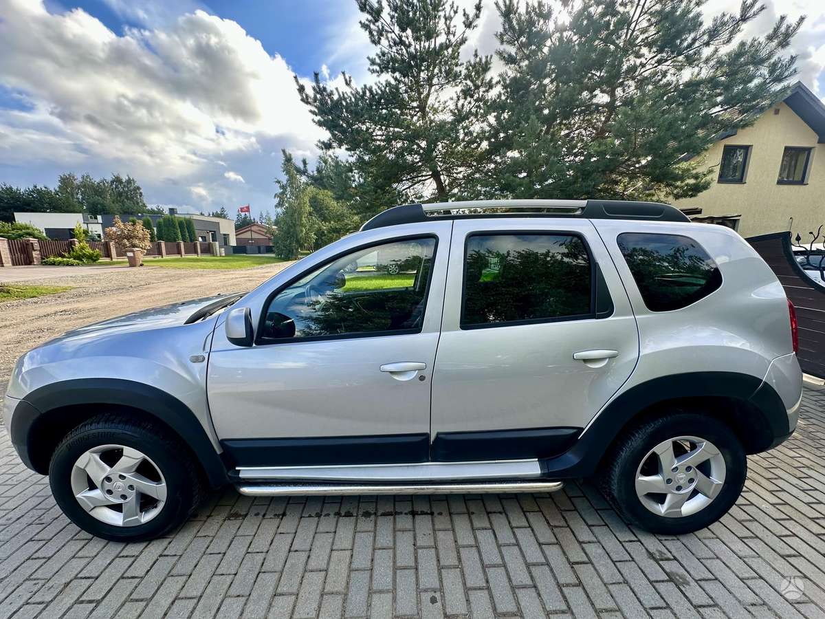 Dacia Duster 2012 — photo 11