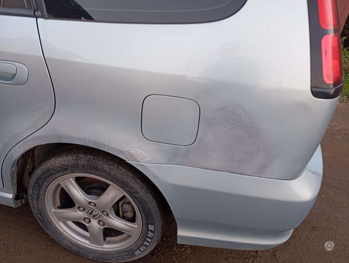 Honda Stream 2006 — двигун 1998 cm³, 156 HP (115kW)