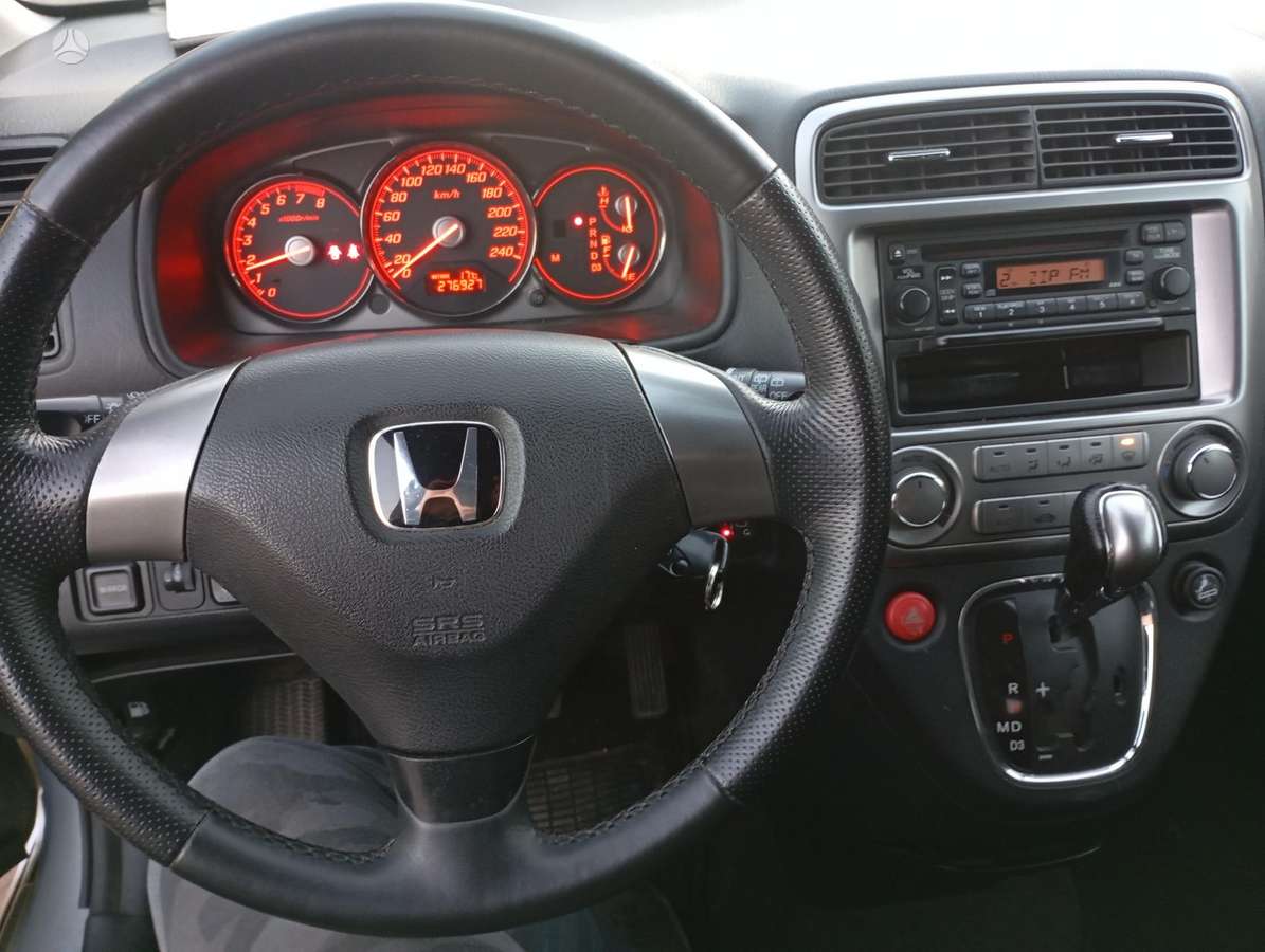 Honda Stream 2006 — фото 7