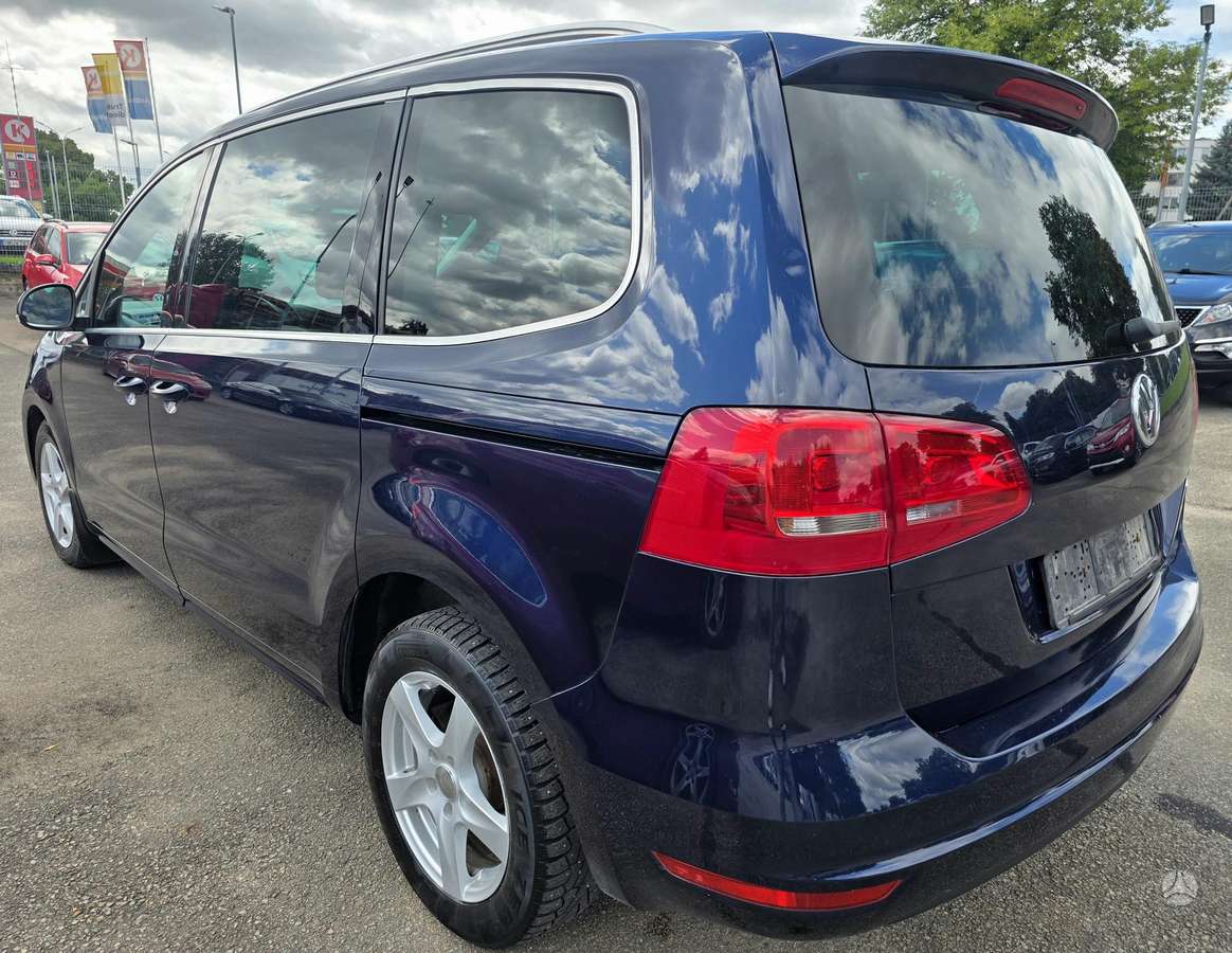 Volkswagen Sharan 2011 — engine 1390 cm³, 150 HP (110kW)