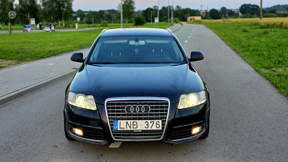 Audi A6 2011 — photo 12