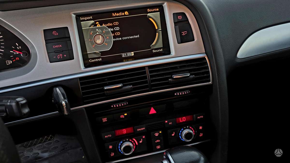 Audi A6 2011 — photo 33