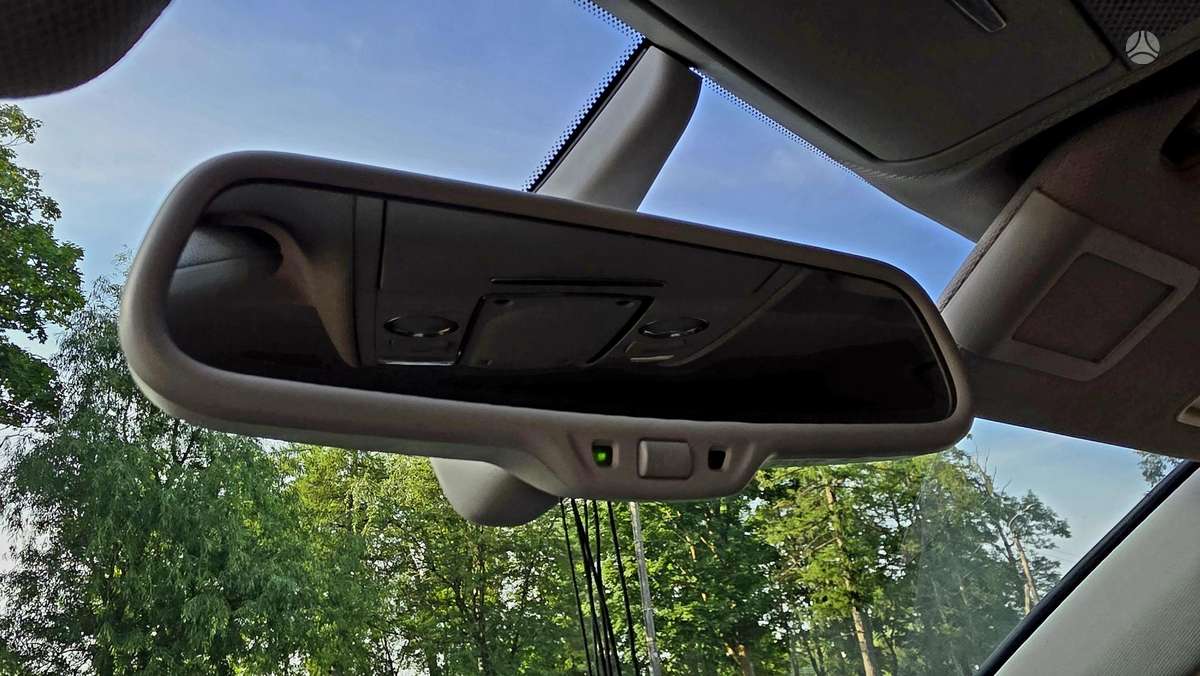 Audi A6 2011 — photo 49