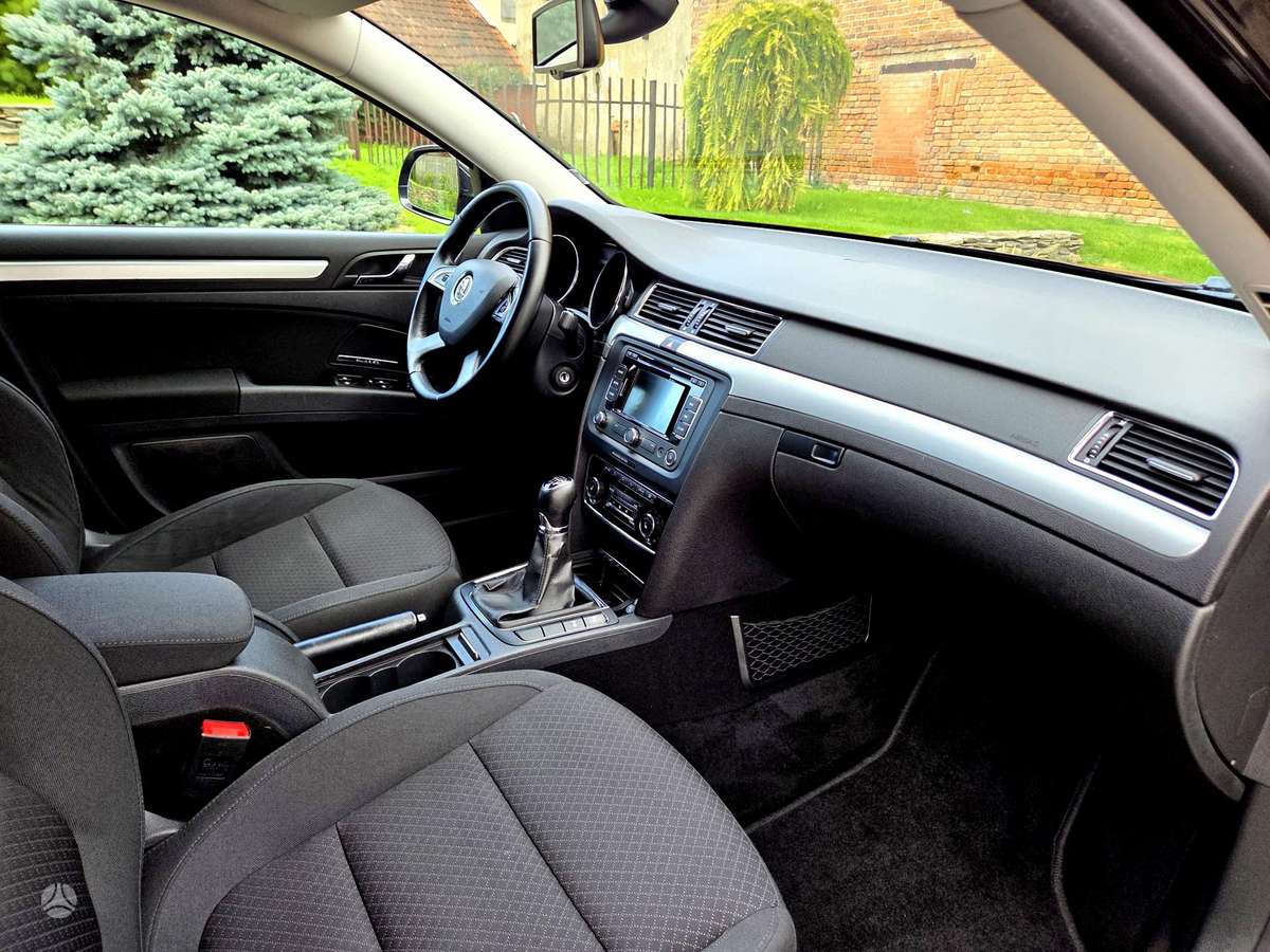 Skoda Superb 2014 — photo 20