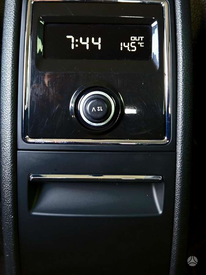 Skoda Superb 2014 — photo 37