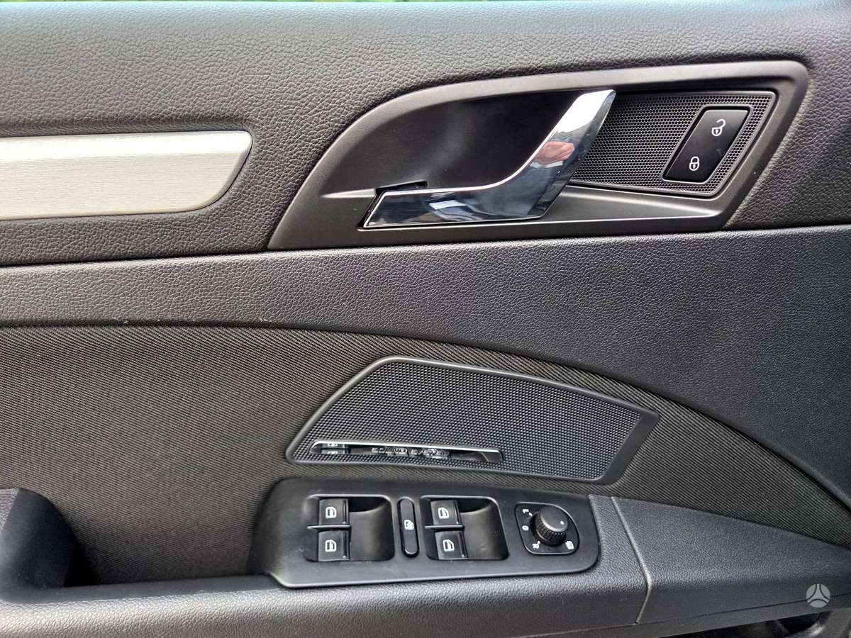 Skoda Superb 2014 — photo 38