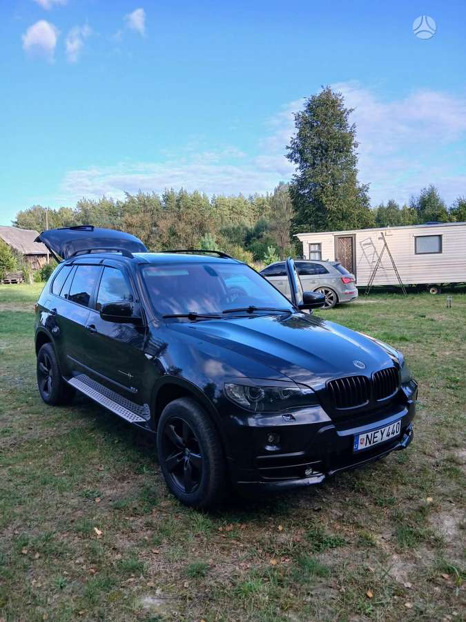 BMW X5 2008 — photo 16