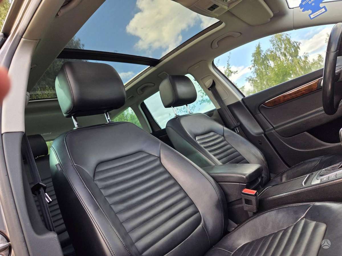 Volkswagen Passat 2011 — photo 11