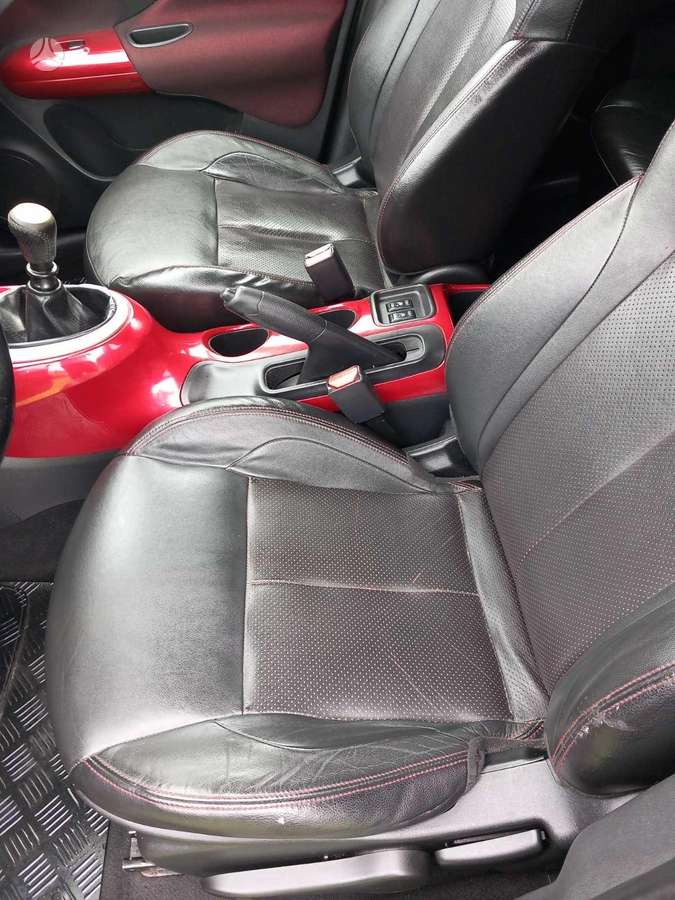 Nissan Juke 2011 — photo 11