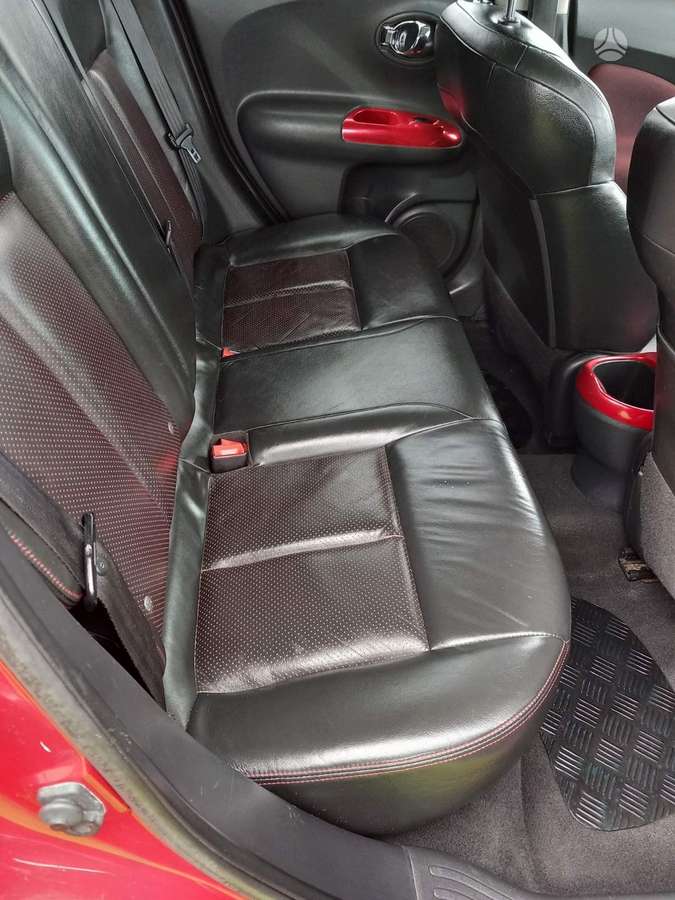 Nissan Juke 2011 — photo 9