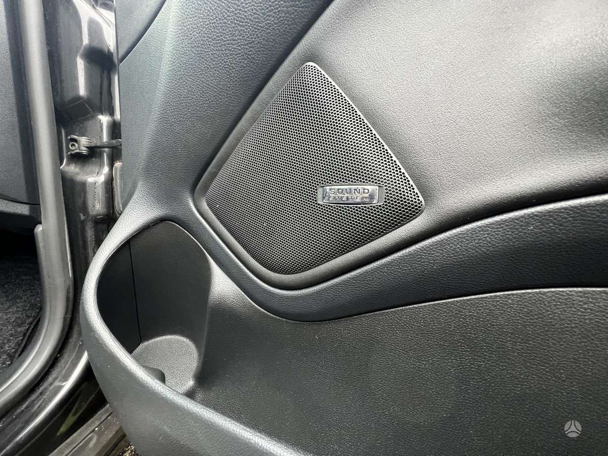 Skoda Octavia 2010 — photo 17