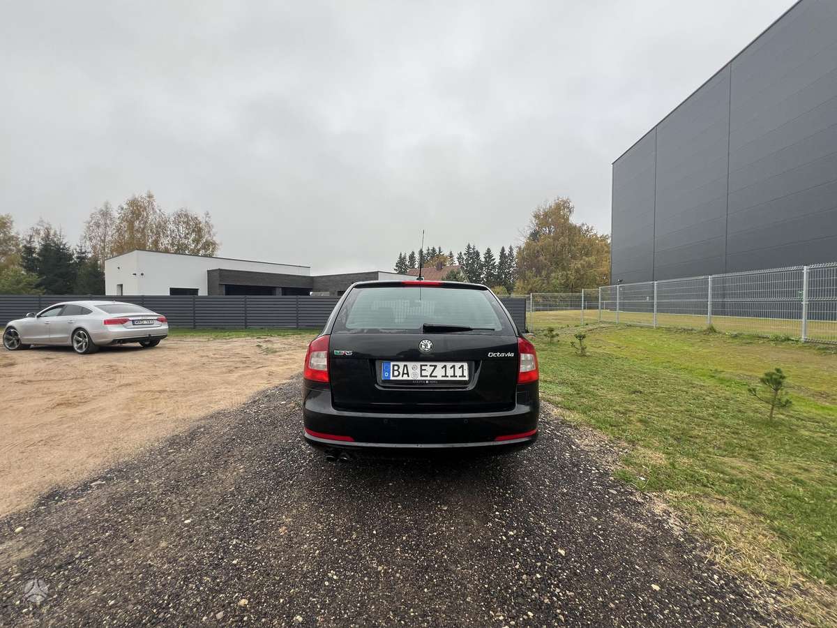 Skoda Octavia 2010 — photo 5