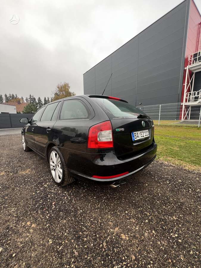 Skoda Octavia 2010 — photo 6