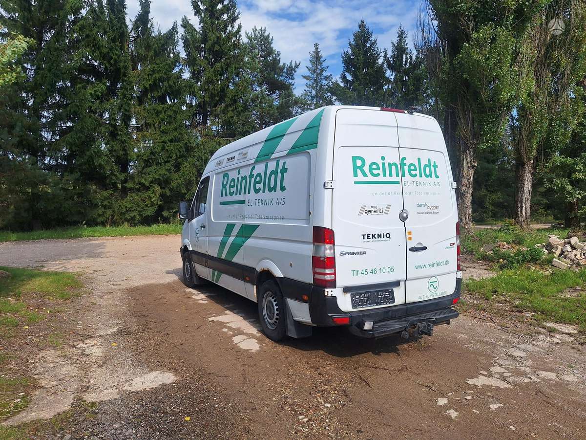 Mercedes-Benz Sprinter 2012 — engine 2100 cm³, 163 HP (120kW)