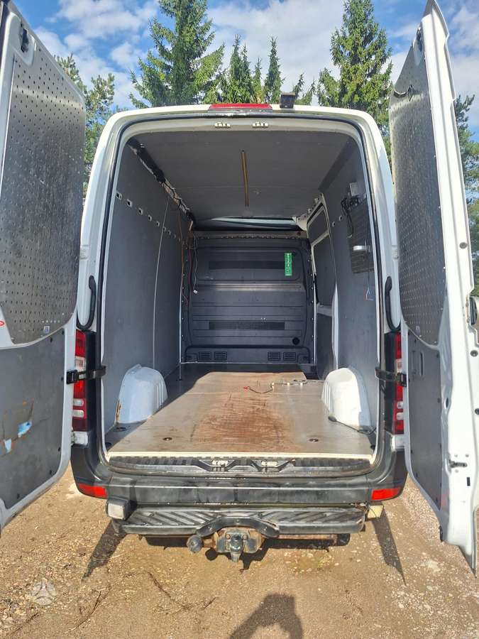 Mercedes-Benz Sprinter 2012 — photo 5