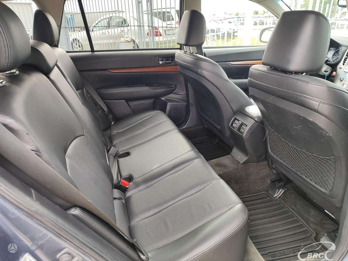 Subaru Outback 2014 — фото 11