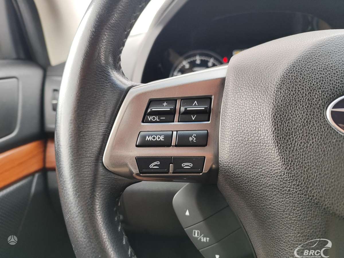 Subaru Outback 2014 — фото 18