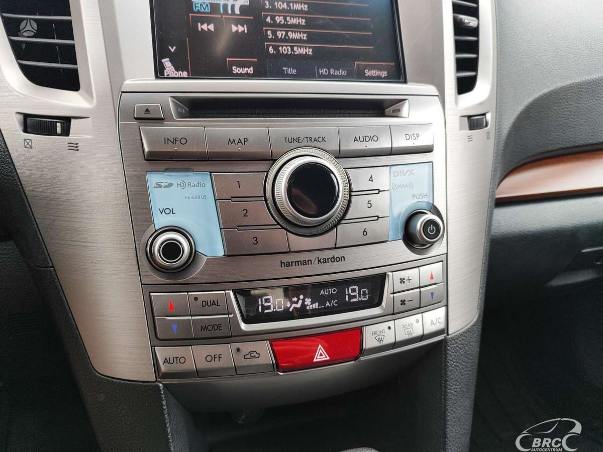 Subaru Outback 2014 — фото 26