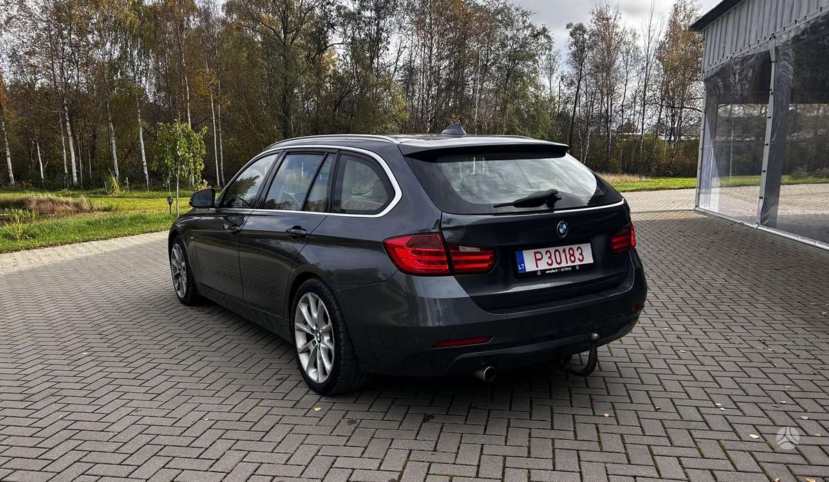BMW 320 2013 — photo 12