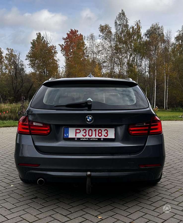 BMW 320 2013 — photo 16