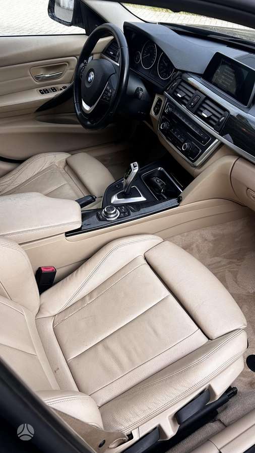 BMW 320 2013 — photo 22