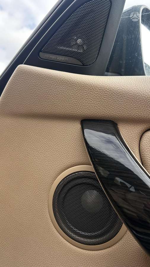 BMW 320 2013 — photo 23
