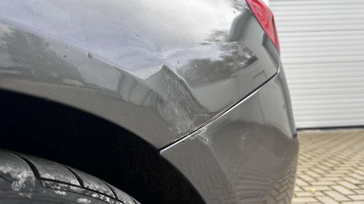 BMW 320 2013 — photo 32