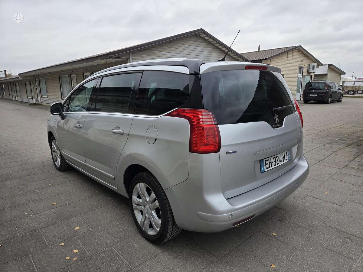 Peugeot 5008 2015 — photo 6