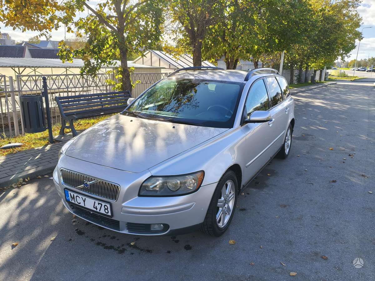 Volvo V50 2006 — двигун 1560 cm³, 109 HP (80kW)