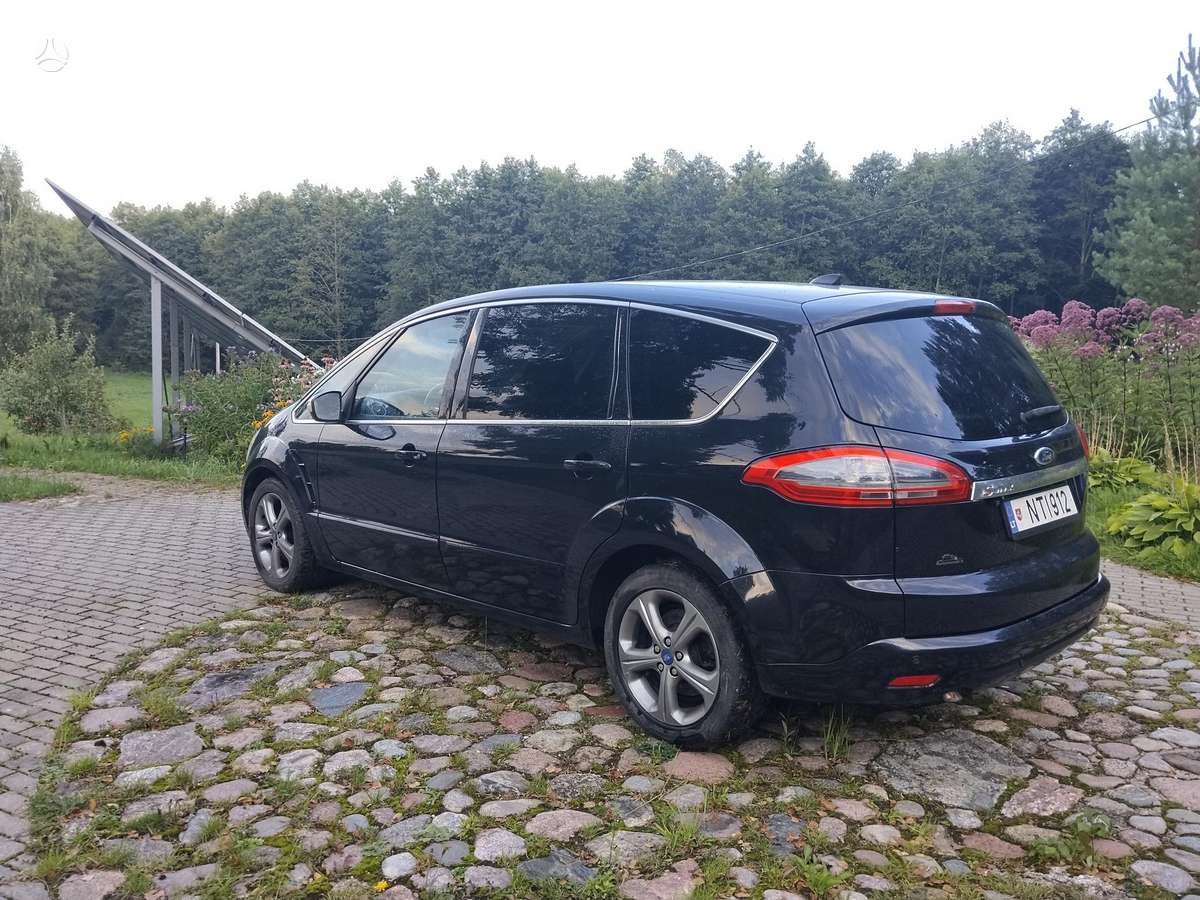 Ford S-MAX 2012 — photo 7