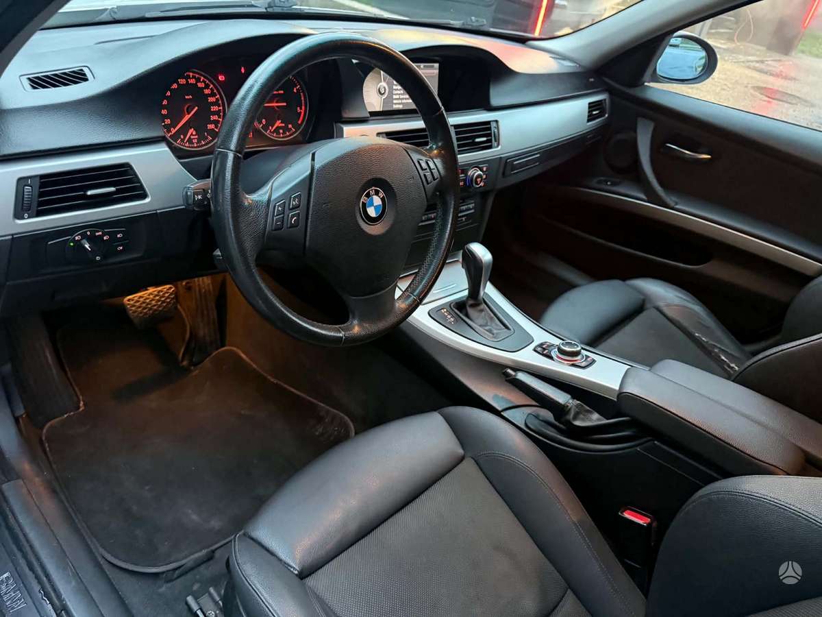 BMW 320 2007 — photo 15